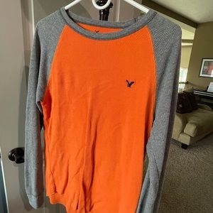 American eagle long sleeve thermal